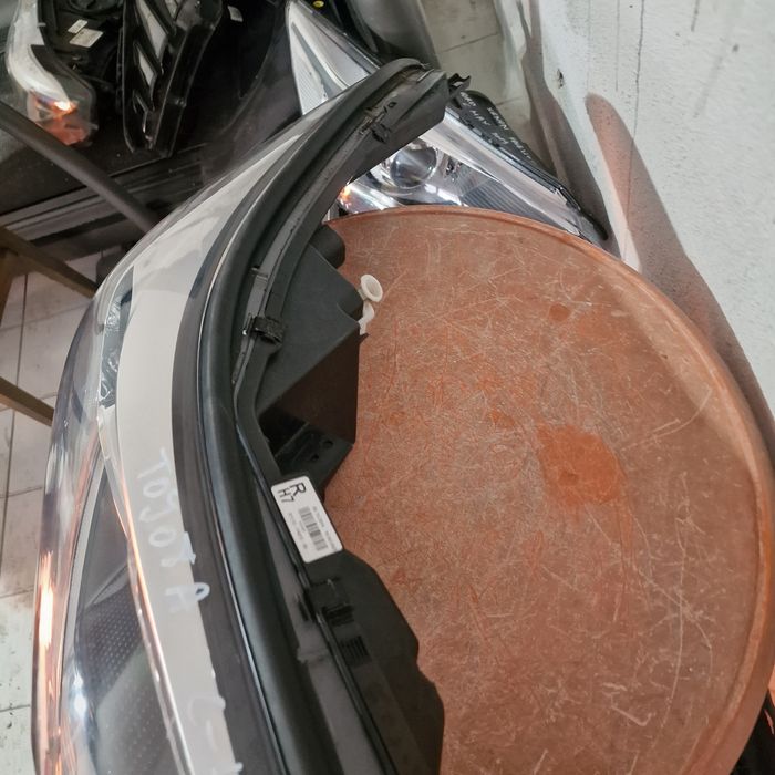 Toyota C-HR 2017 full led десен фар