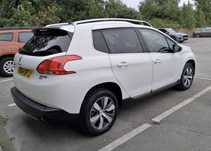 Stopuri triple Peugeot 2008