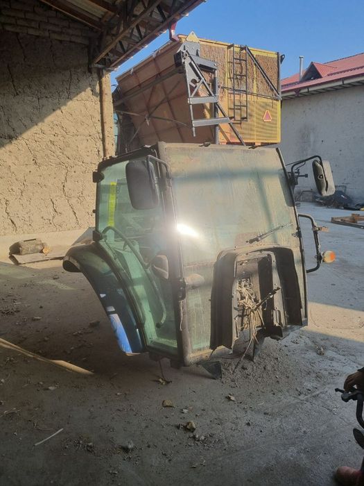 Traktor kabina new holland td 5