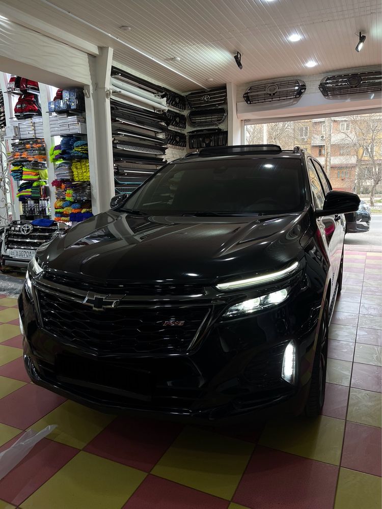 Продается Chevrolet Equinox RS Full