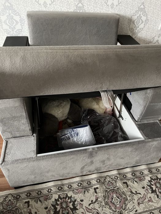 Диван угловой с креслом