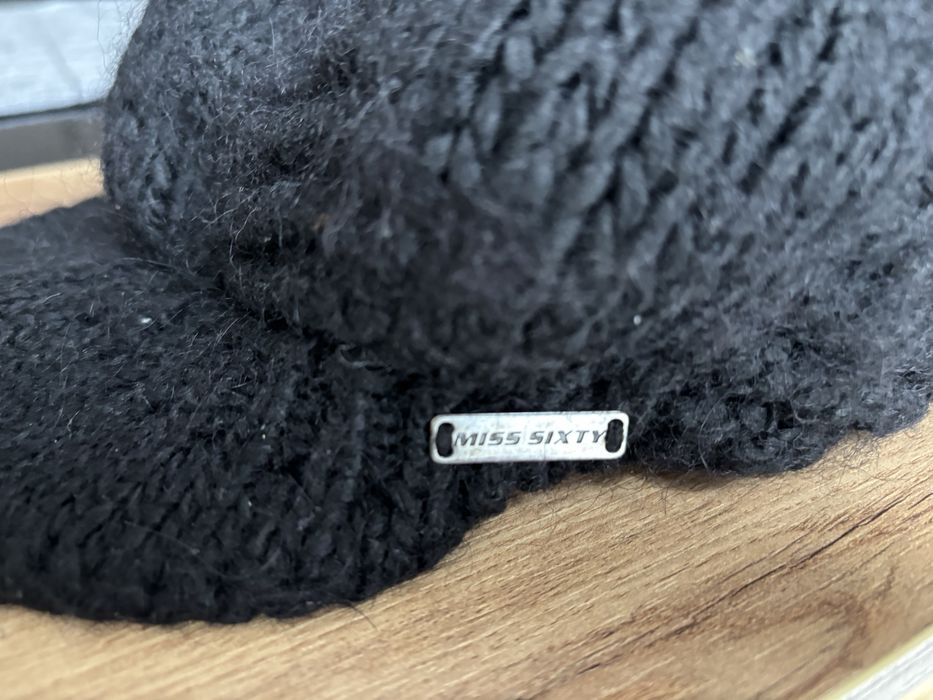 Miss Sixty зимна шапка