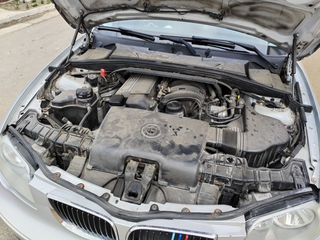 Vând BMW SERIA 1 an 2007