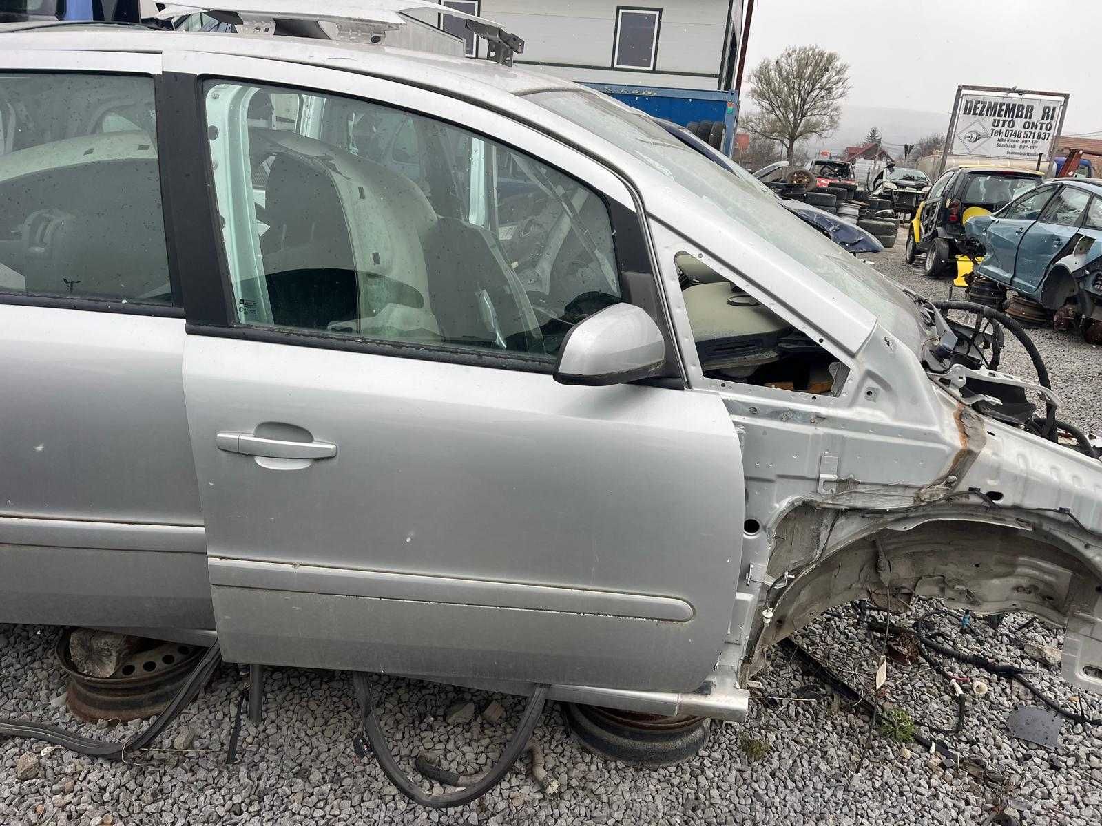 Vand Usi Dreapta Fata/Spate Opela Zafira B