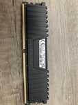 Memorie RAM 16GB DDR4 Corsair Vengeance LPX 3200MHz