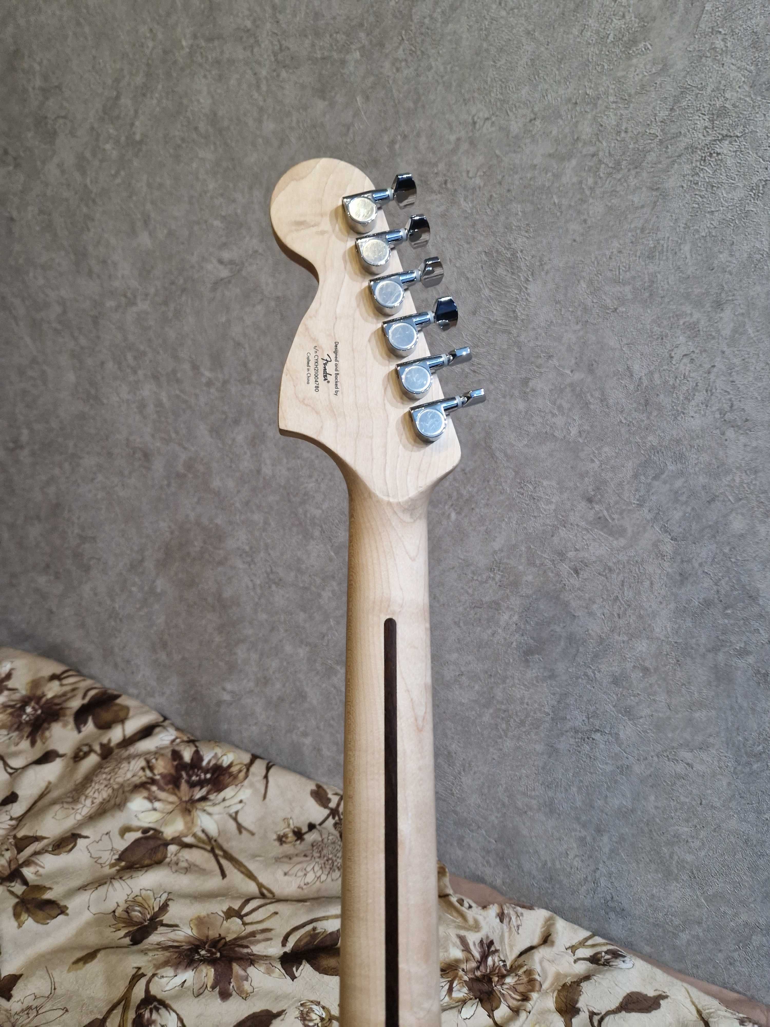 Электрогитара Squier Stratocaster