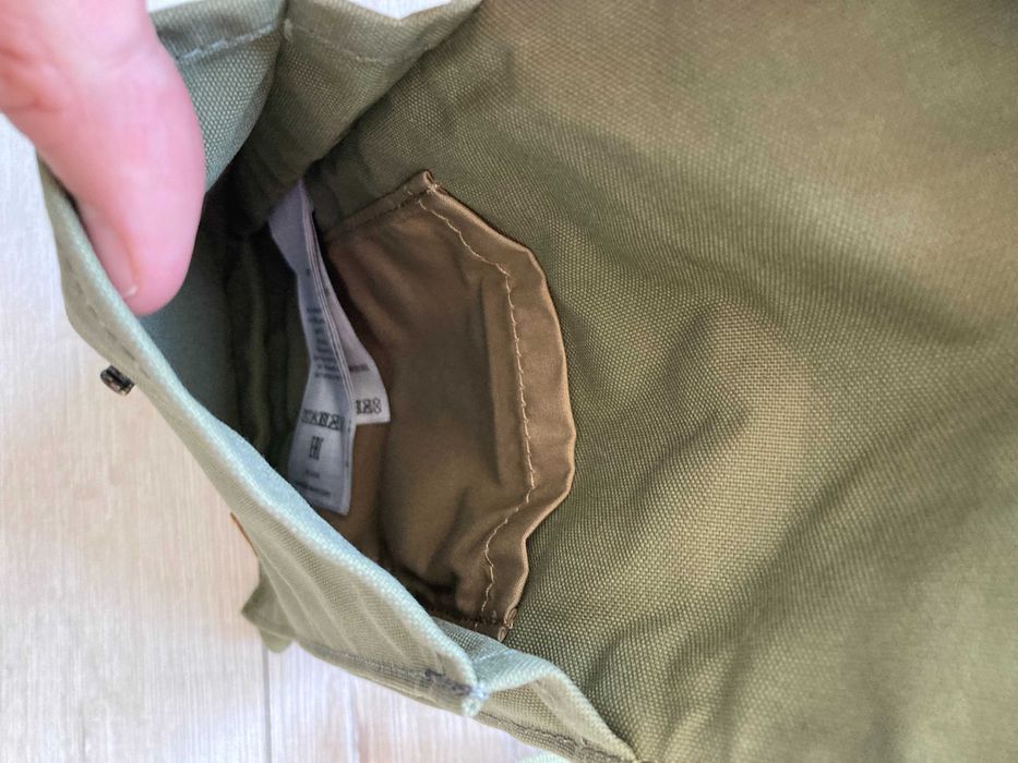 НОВО Fjall Raven FjallRaven Pocket Shoulder bag чанта портмоне раница