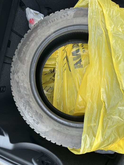 Две зимни гуми PIRELLI Powergy winter