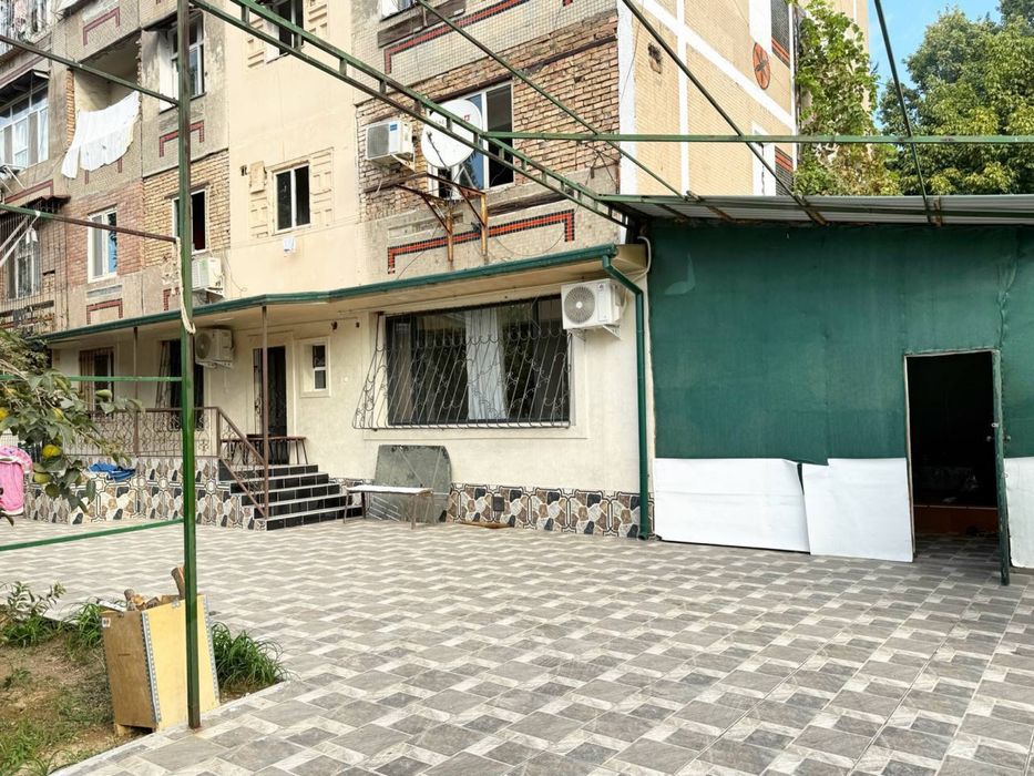 Аренда квартира Юнусабод 3.кв 3/1/4 Срочно 1етаж огород бор