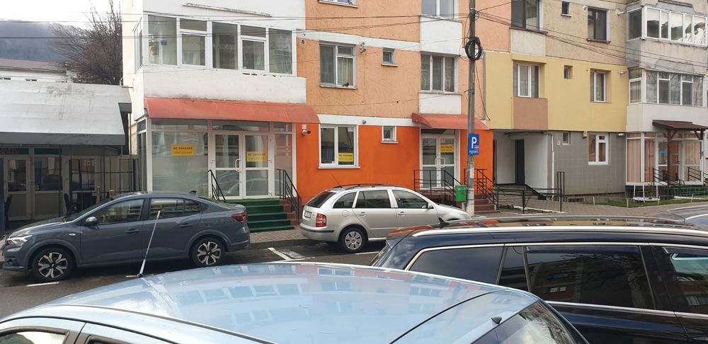 Chirie spatiu comercial 60 mp Piata Precista (Bistrita) Piatra Neamt