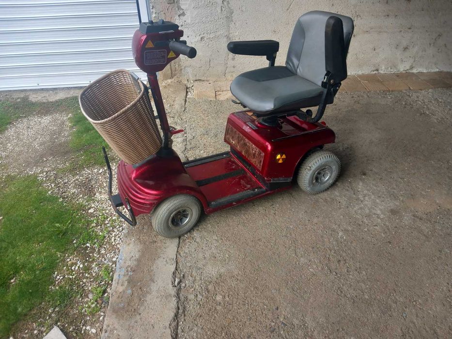 Електрическа количка