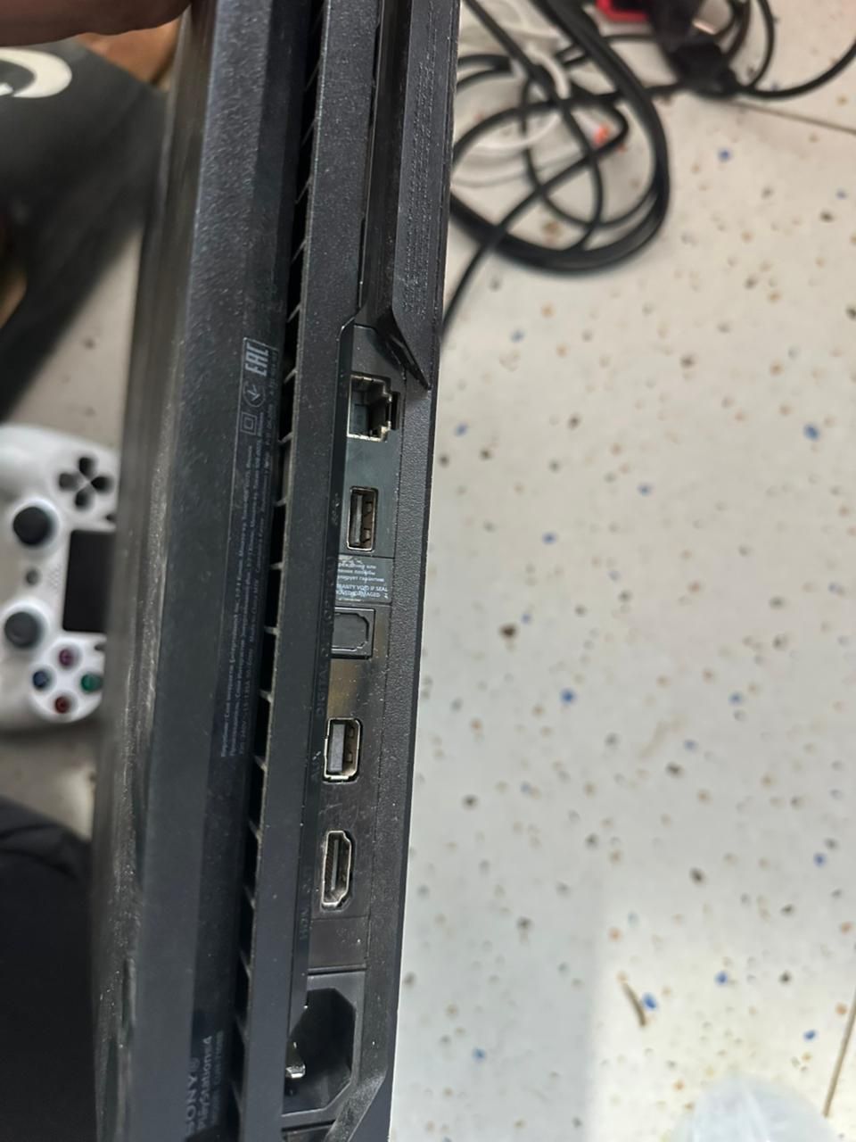 Ps 4pro   1tb  1диск бар