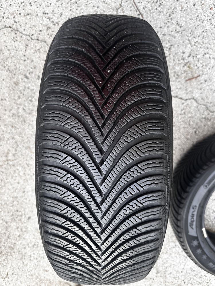 Зимни гуми Michelin Alpin 5 215/60/17 3бр.