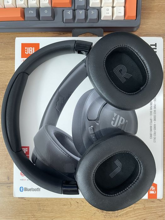 Наушник JBL TUNE 720