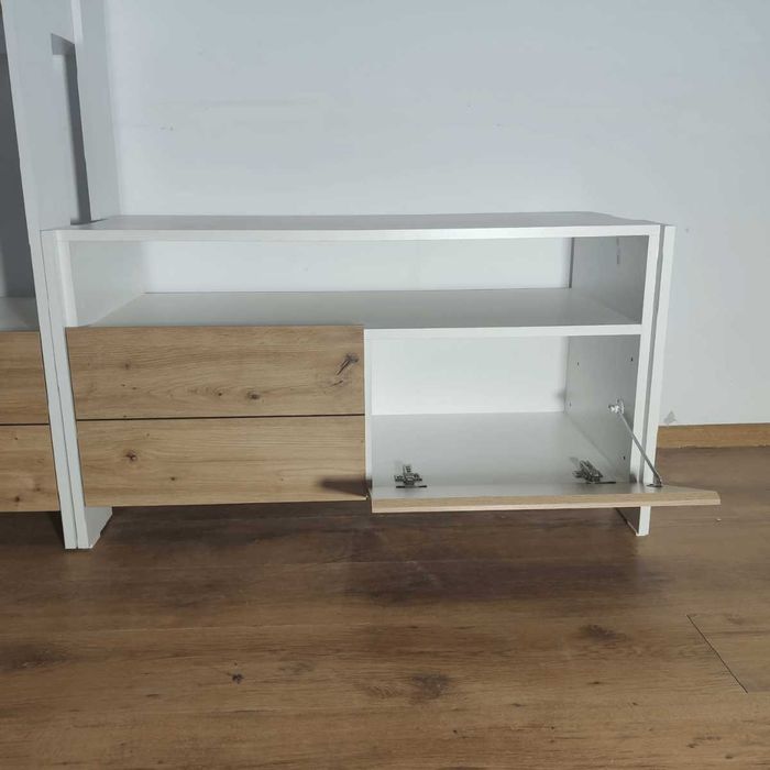 Set comoda cu etajera