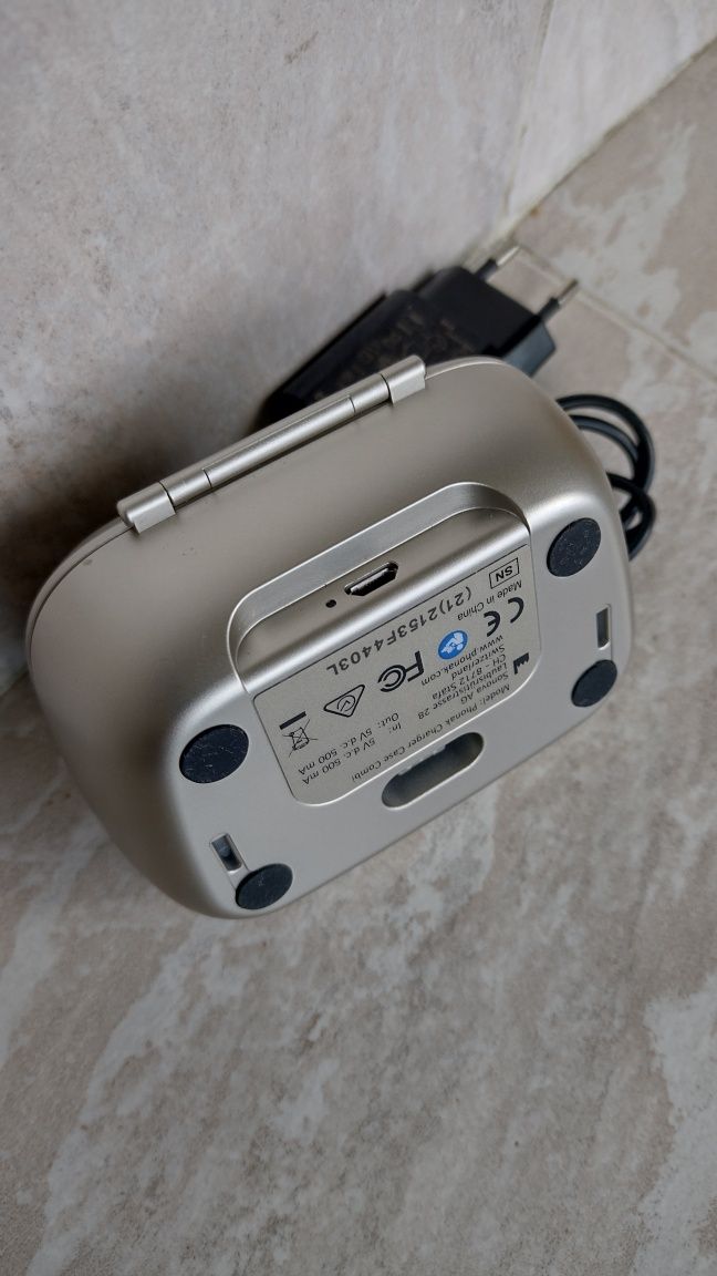 Phonak Charger Case Combi- зарядно за слухови апарати Фонак