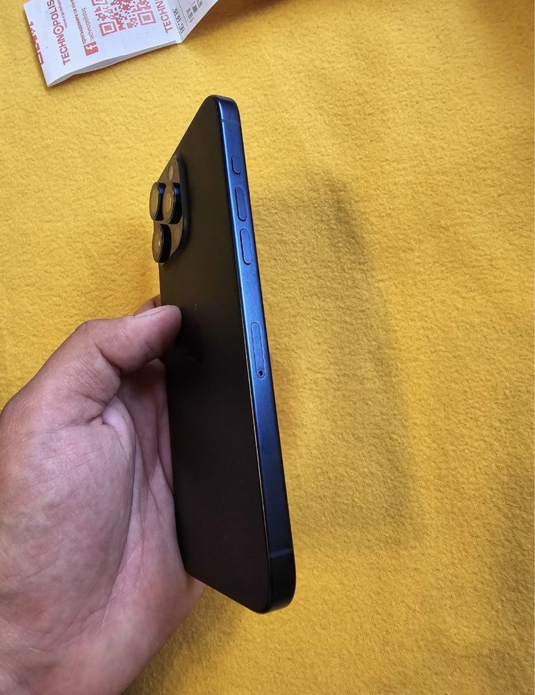 Iphone 15 pro max 256 gb. С документи и гаранция. Безупречен.