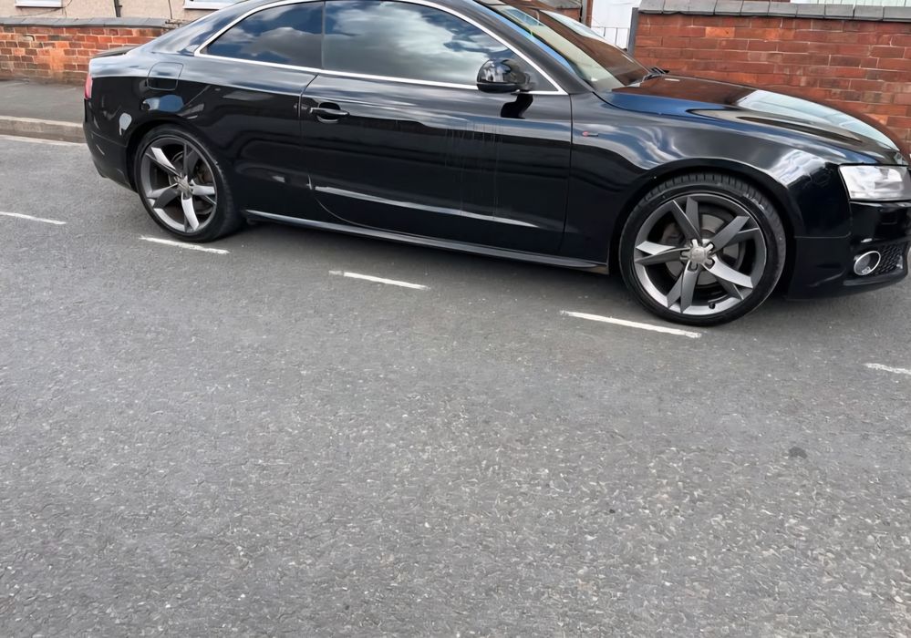 dezmembrez audi a5 S LINE 2.0 CAHA QUATTRO