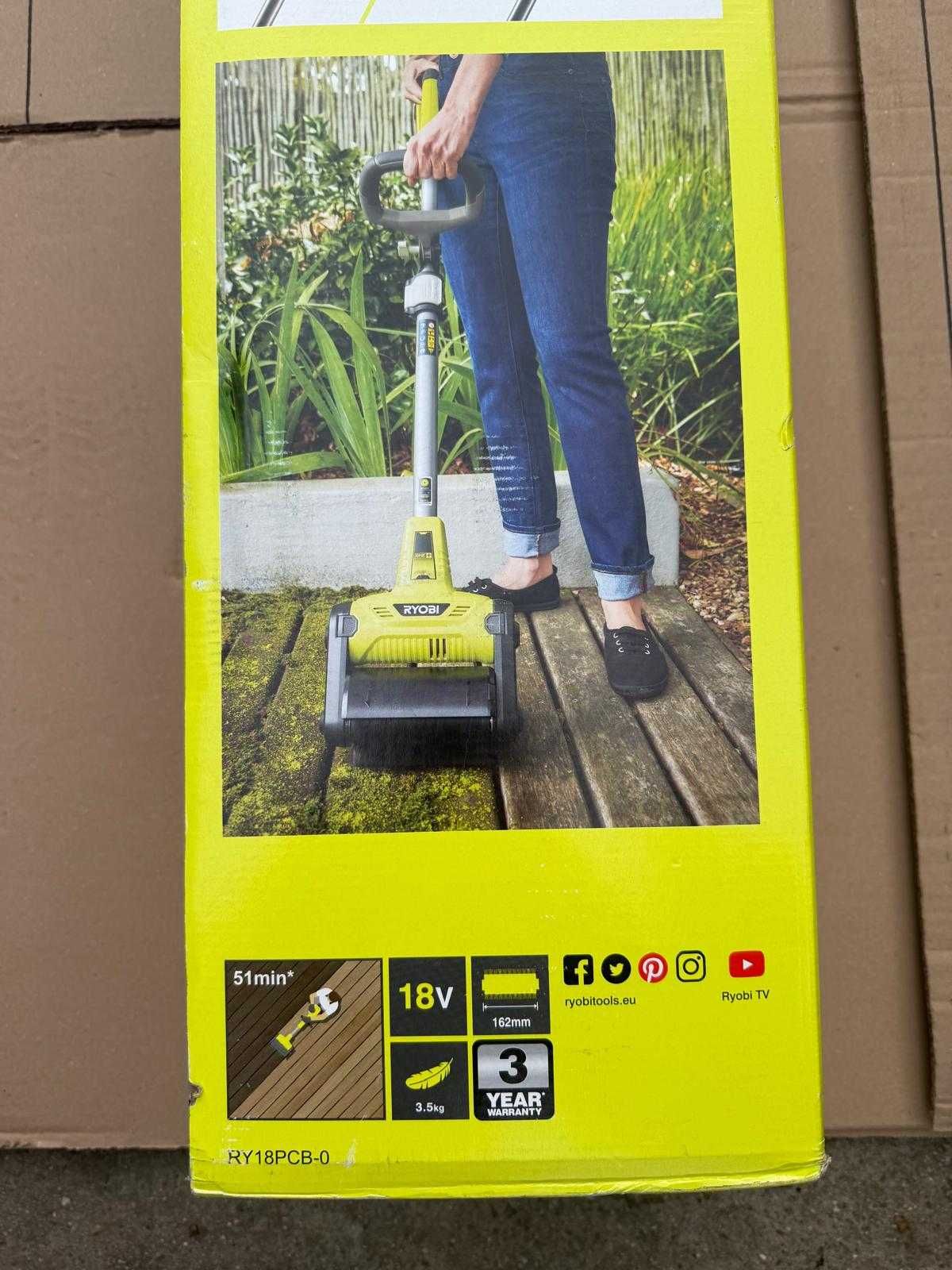 Aparat de curatat pardoseli Ryobi RY18PCB-0, maner ergonomic, 18 V