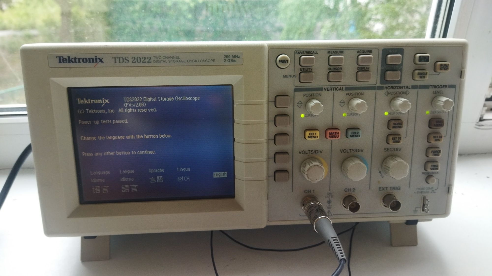 Продам осциллограф Tektronix TDS2022