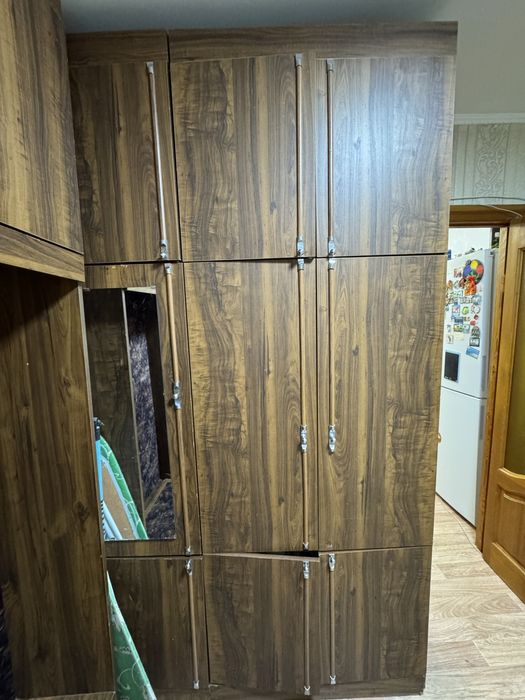 Шкаф в прихожую