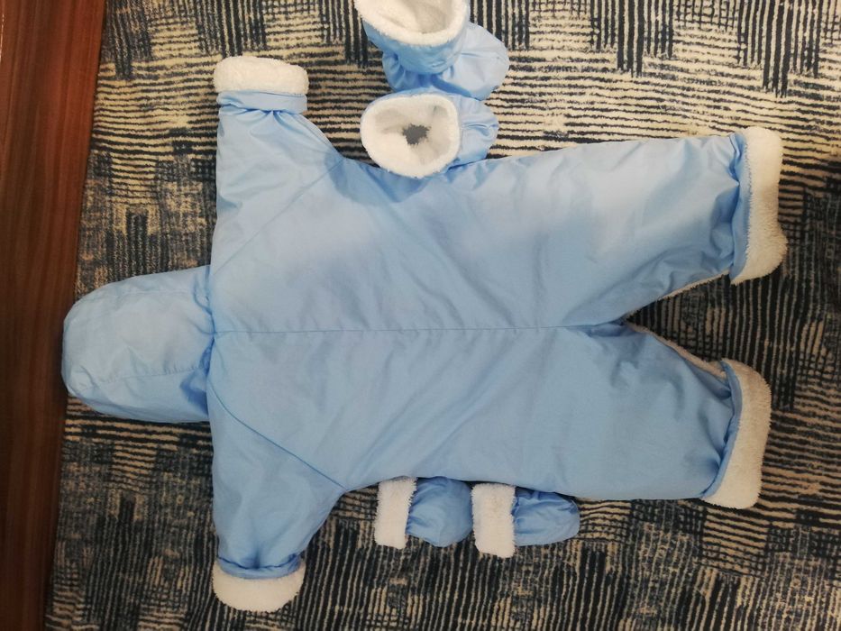 Зимен бебешки гащеризон