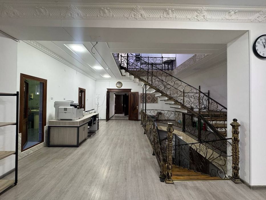 Аренда офиса центр Ивлева 530 кв.м. 7 комнат