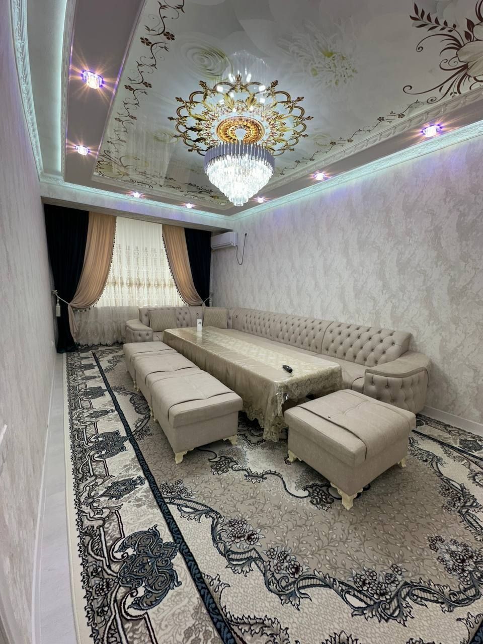 Срочно продаётся 2-ком кв,76м2. Этаж-2.