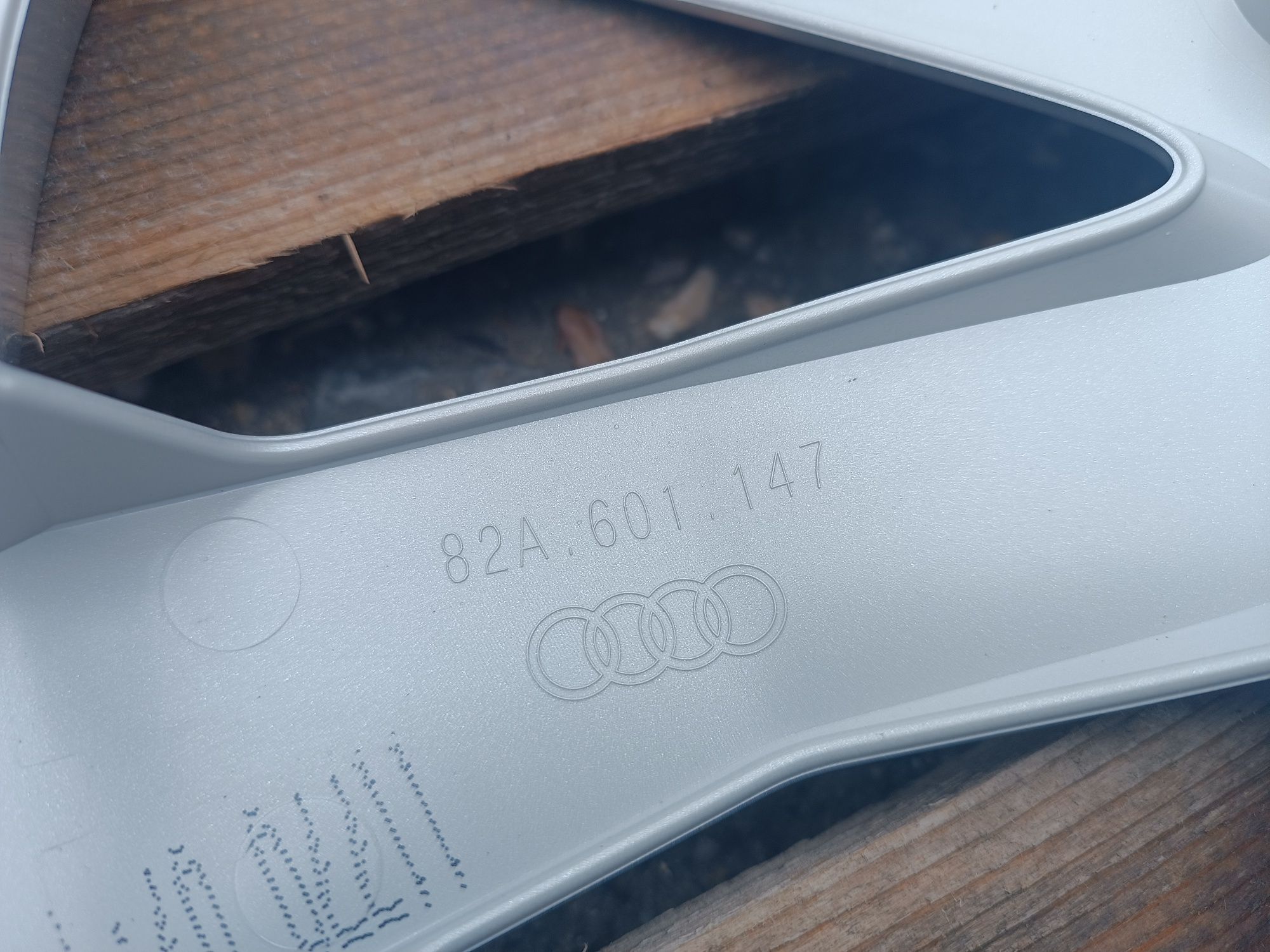 Оригинални тасове Audi 15 цола
