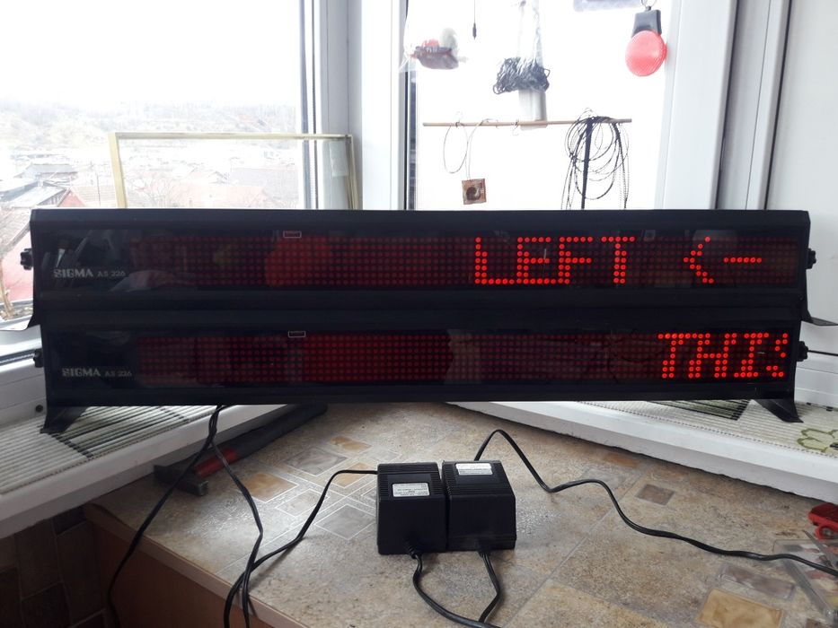 Vand 4 panouri scroll led programabile