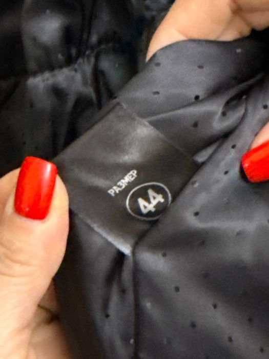 Строго оригинальная шуба