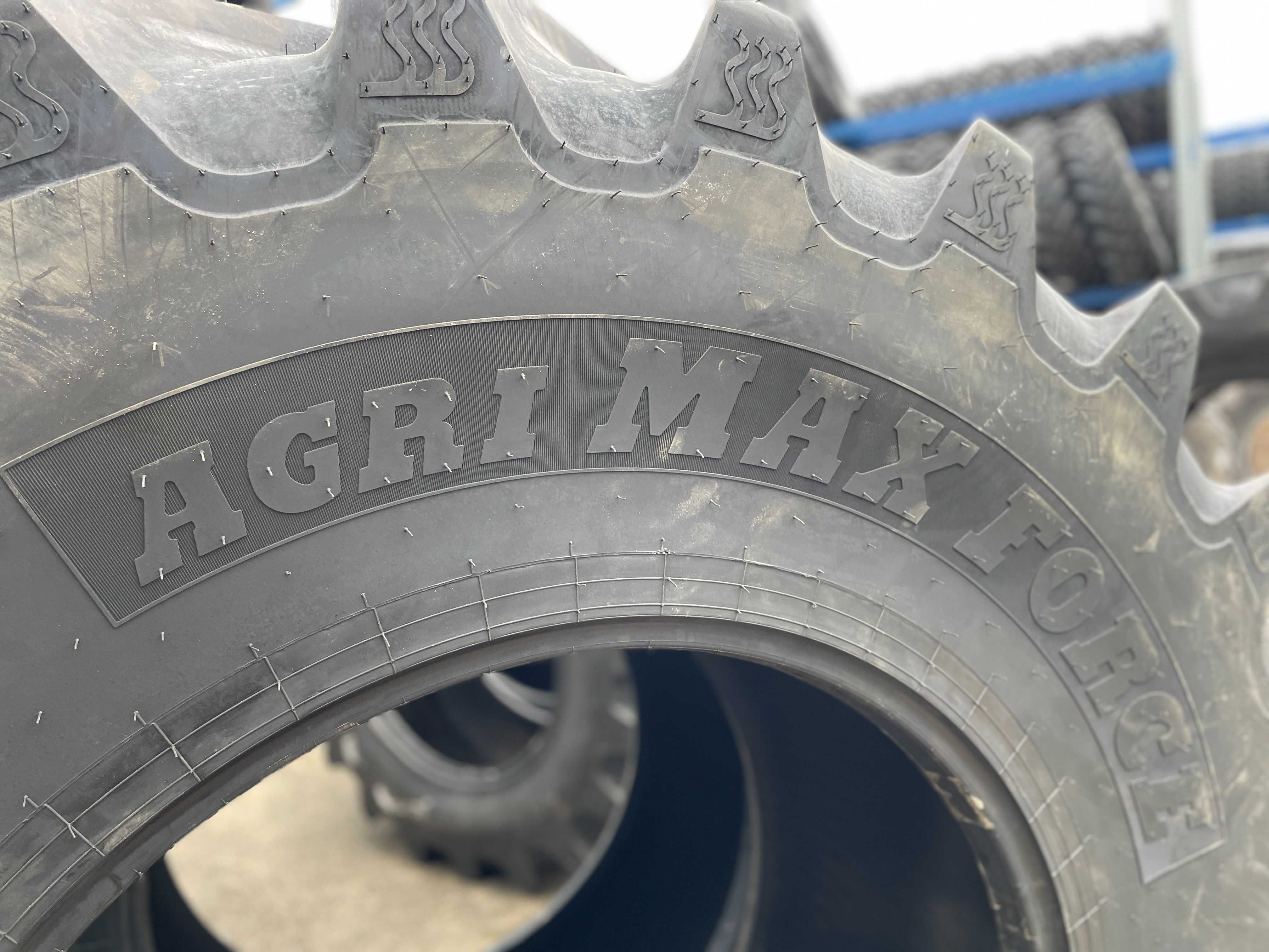 Cauciucuri noi de tractor spate Radiale 650/85R38 BKT agrimax STEYR