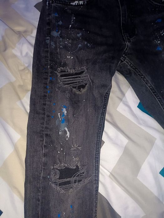 Blugi Bershka pictati S