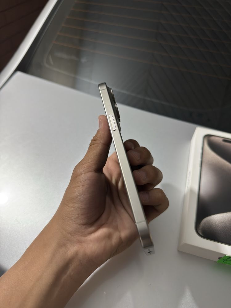 iPhone 15 Pro Max