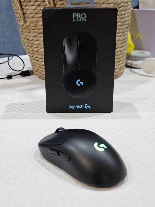 Продам мышь logitech g pro wireless