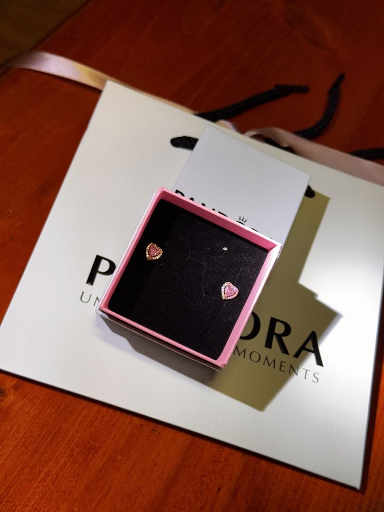 Pandora обеци Пандора