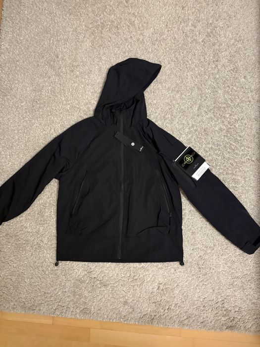 Stone Island ветровка – черна, чисто нова M
