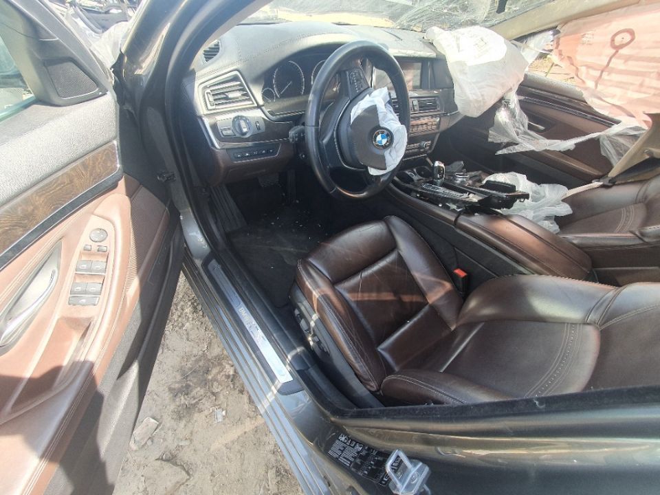Dezmembrez BMW seria 5 F10 motor 3.0d 230kw 312cp N57D30B bara spate capota portbagaj dezmembrari