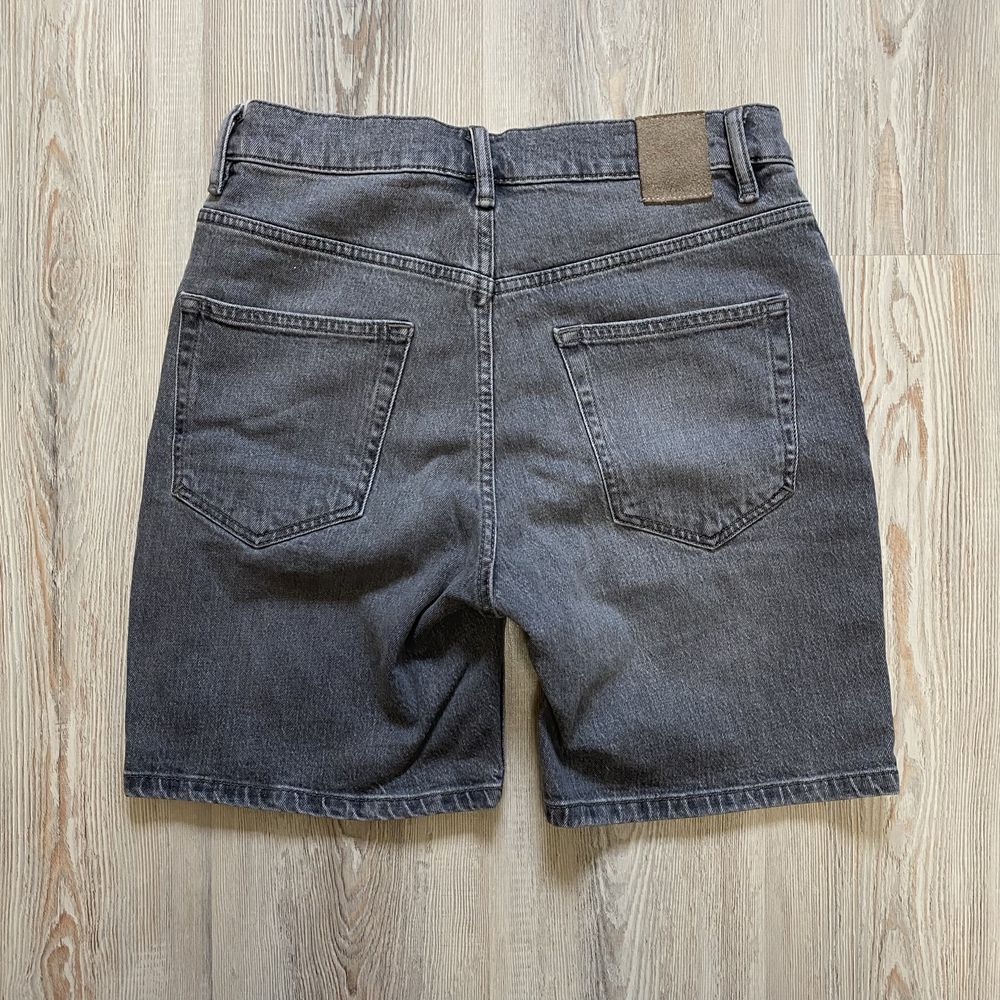 Blugi scurti ZARA