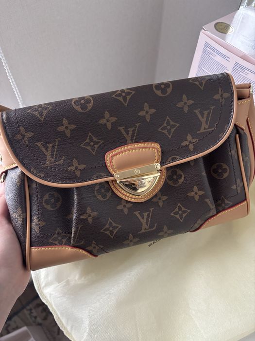 Сумка женская в отличном состоянии