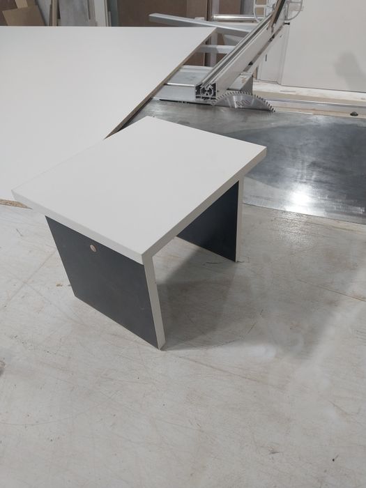 Табуретки  новые