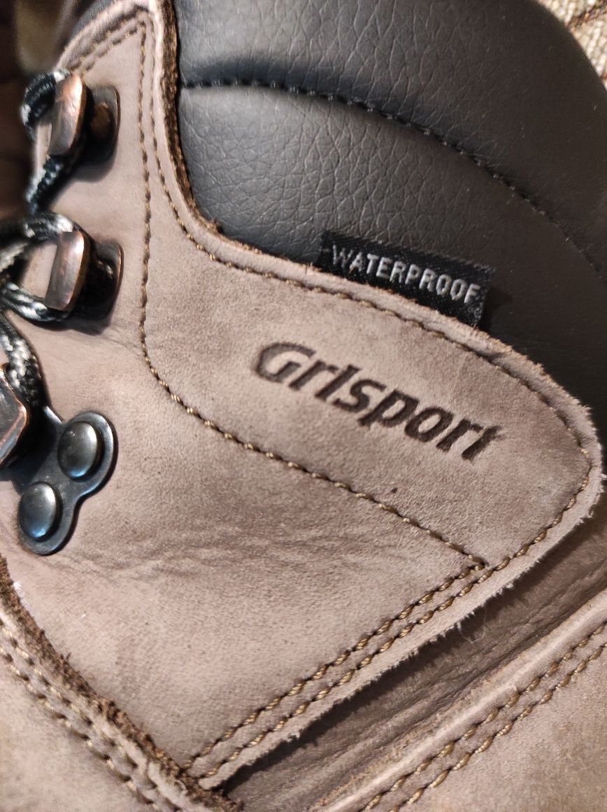 №41 Италиански обувки Grisport - Waterproof + Vibram
