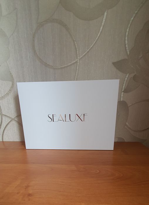 Набор косметических средств "SEALUXE HYDRA GENESIS"