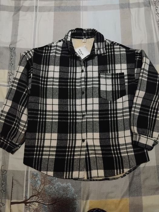 Рубашка и безрукавка женские