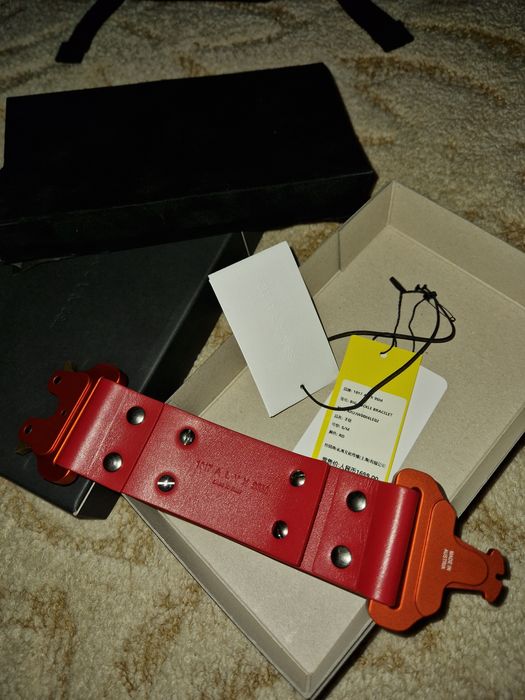 1017 ALYX 9SM Big Buckle bracelet