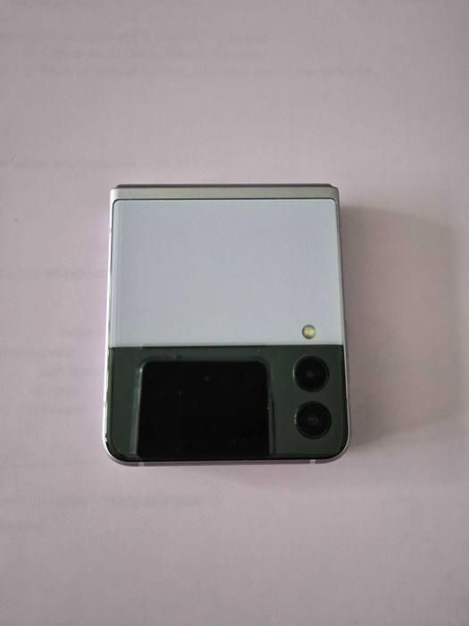 Samsung Galaxy Z Flip 3 5G Lavender – 128GB