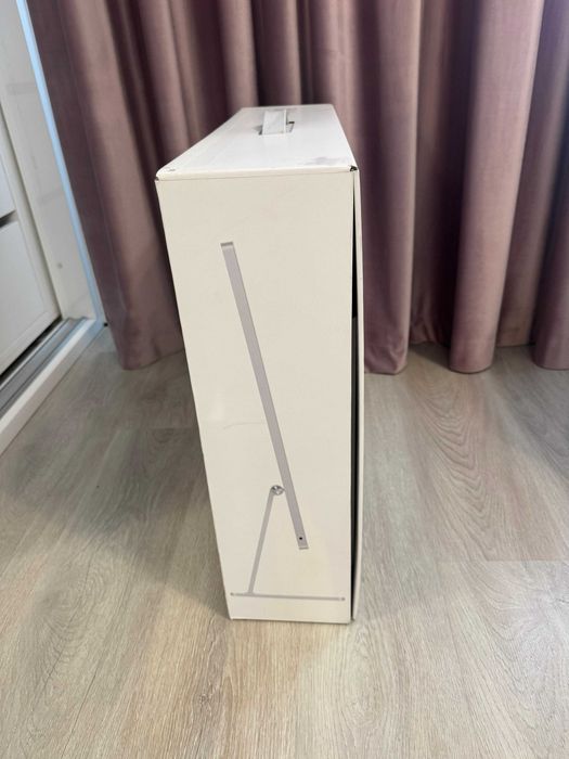 Apple iMac 24”  M4 | CPU 8 nuclee, GPU 8 nuclee, SSD 256GB – NOU!
