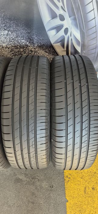 215.55.18 Goodyear vara Second-hand