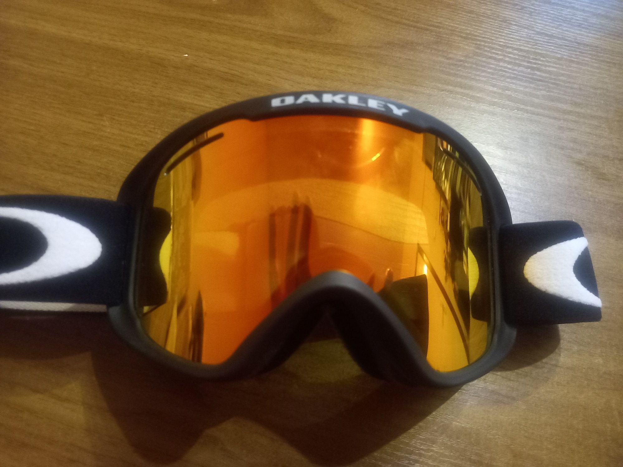 Нова детска маска за ски oakley