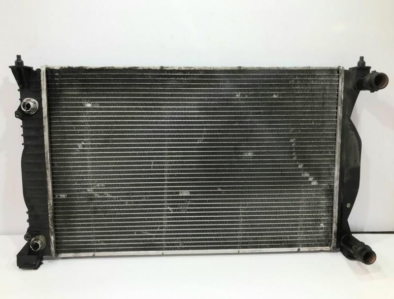 Radiator apa Audi A4 (2004-2008) [8EC, B7] 2.0 tdi